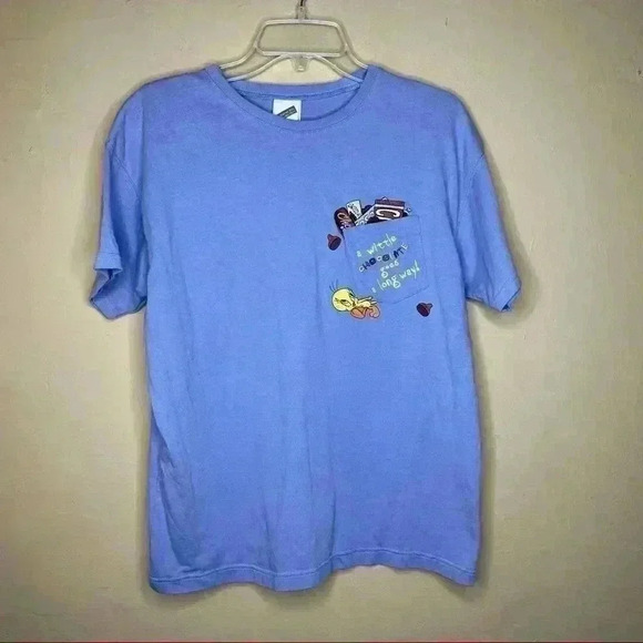 Warner Bros Studio Store Tweety " A Wittle Chocolate Goes a Long Way!" Tee - Picture 1 of 8